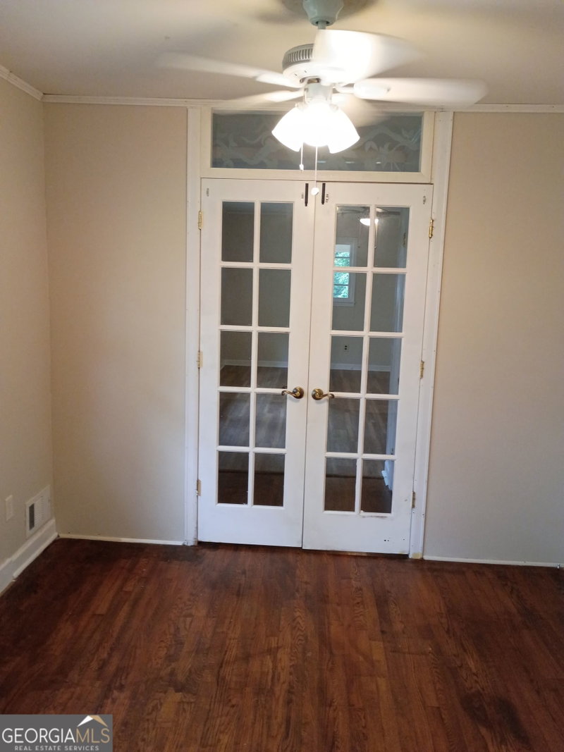Photo 10 of 70 Fifth Street