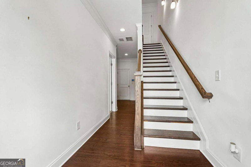 Photo 10 of 2474 Figaro Drive