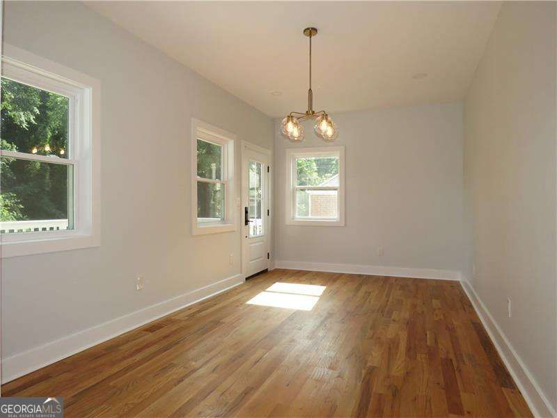 Photo 12 of 1819 Avon Avenue SW