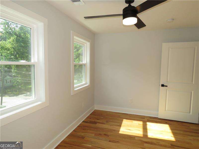 Photo 23 of 1819 Avon Avenue SW