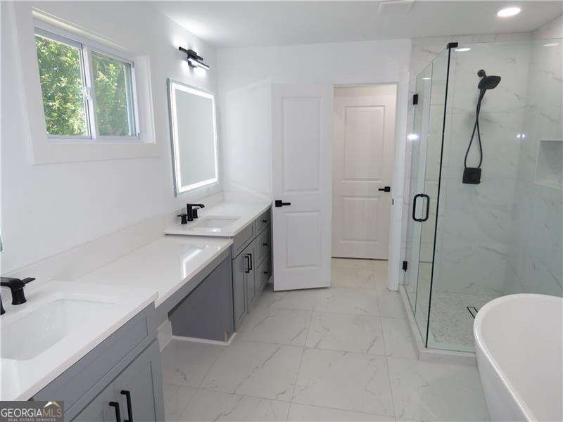 Photo 28 of 1819 Avon Avenue SW