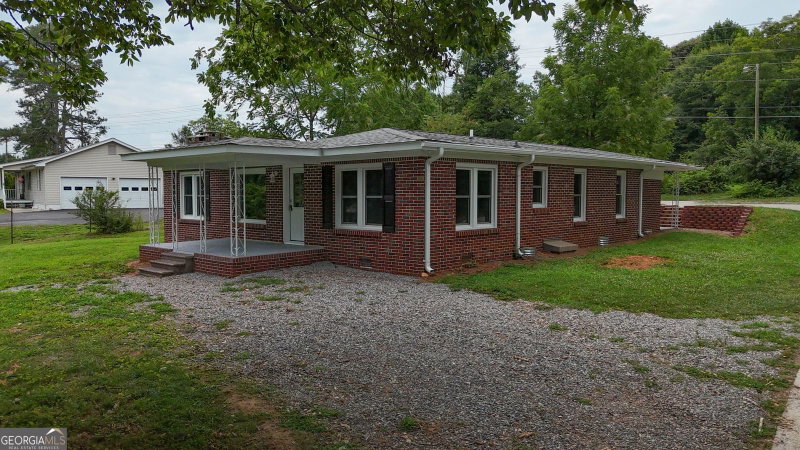 2292 Blacksnake Road