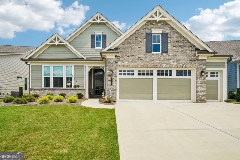 136 Conway Trail