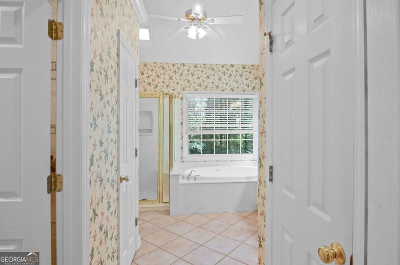 Photo 33 of 1091 Glenwood Lane