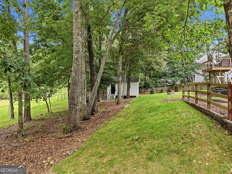 Photo 48 of 460 Kerry Drive