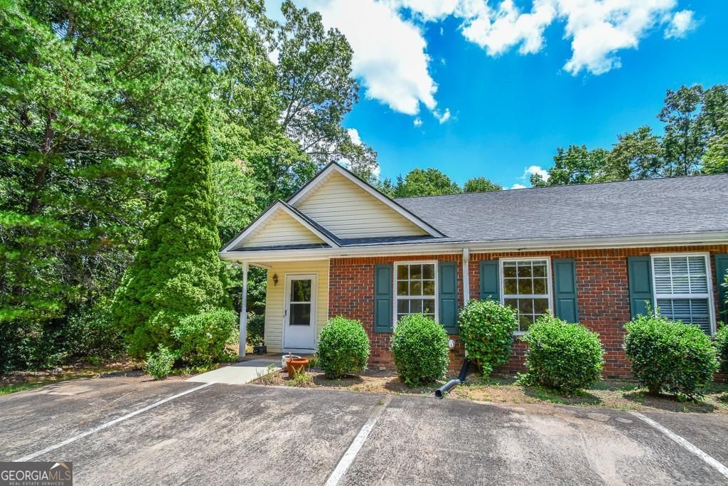 4012 Hidden Hollow Terrace #A, Gainesville, GA 30506