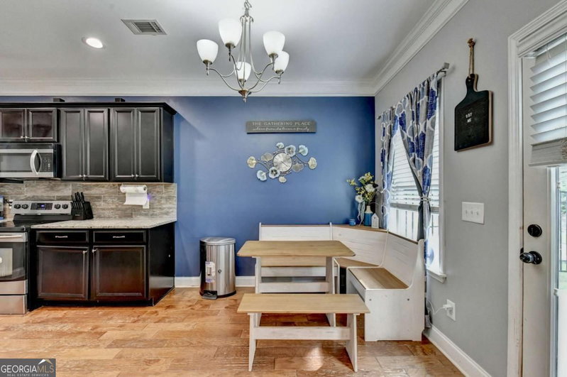 Photo 14 of 4331 Highland Gate Parkway