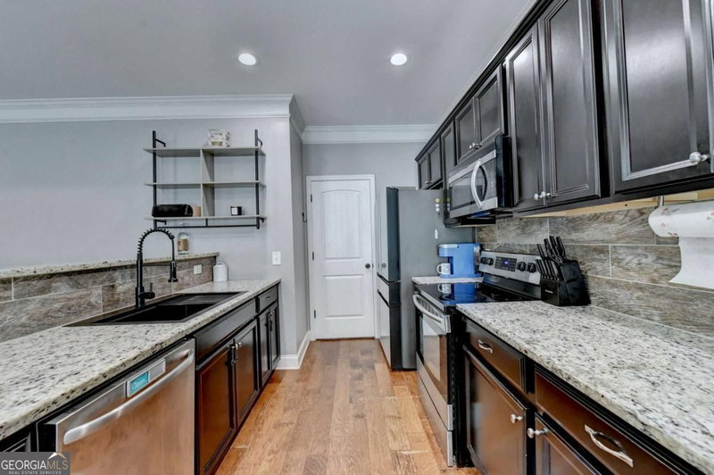 Photo 19 of 4331 Highland Gate Parkway