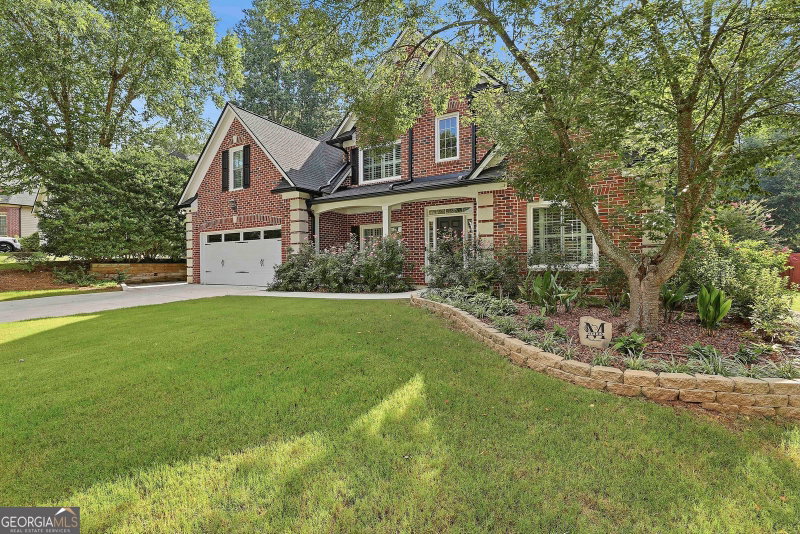 Photo 5 of 31 Briar Grove