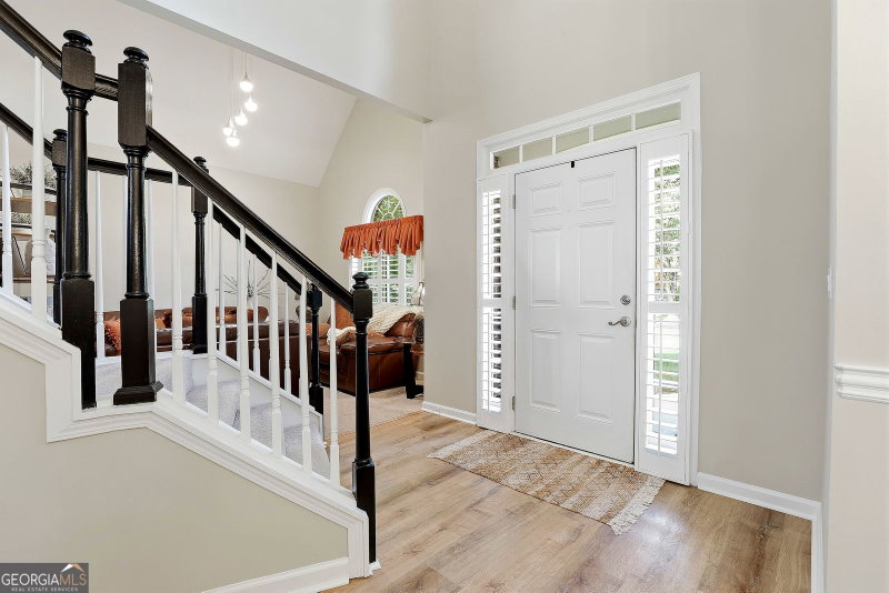 Photo 11 of 31 Briar Grove