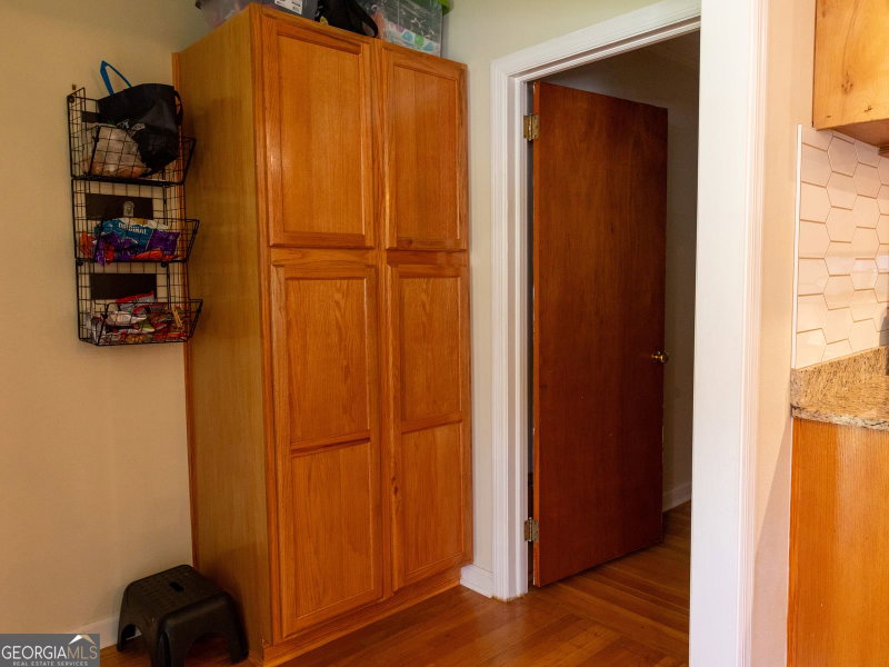 Photo 13 of 403 Ridgecrest Drive