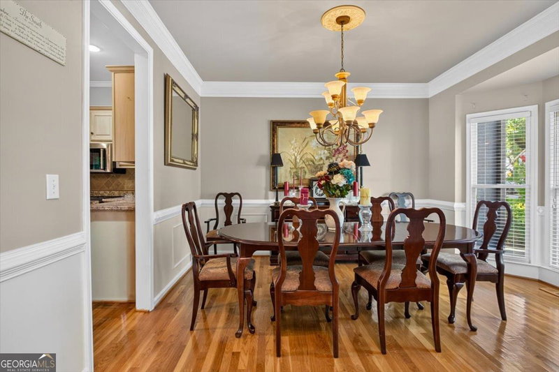 Photo 11 of 315 N Drew Court