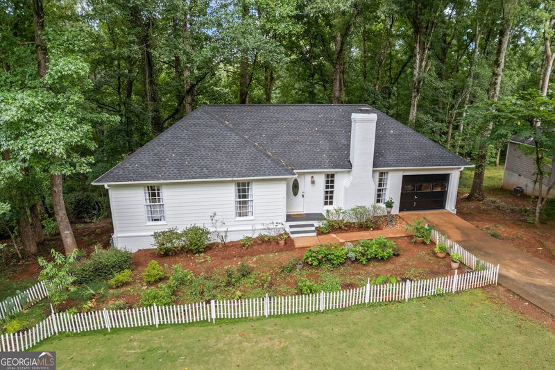 Photo 35 of 375 Brookstone Drive