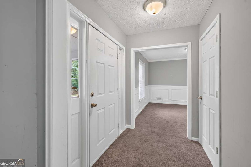 Photo 6 of 3356 Benton Harbor Court
