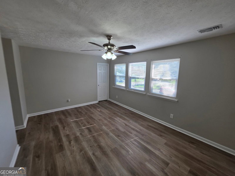 Photo 12 of 3000 Sebring Court