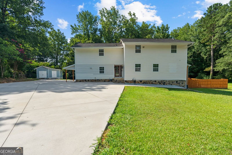 7326 Leland Lane