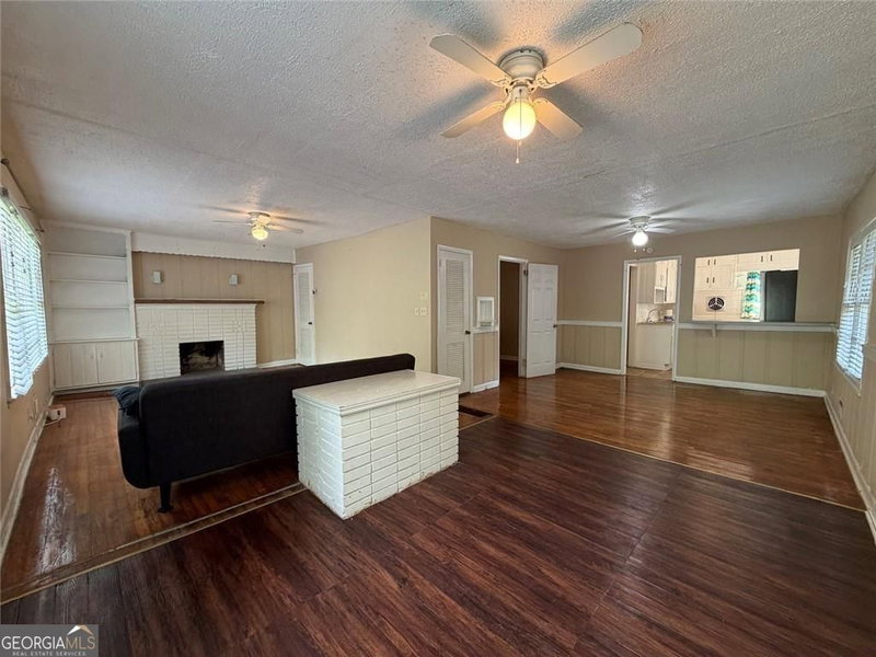 Photo 5 of 2246 Rhinehill Road