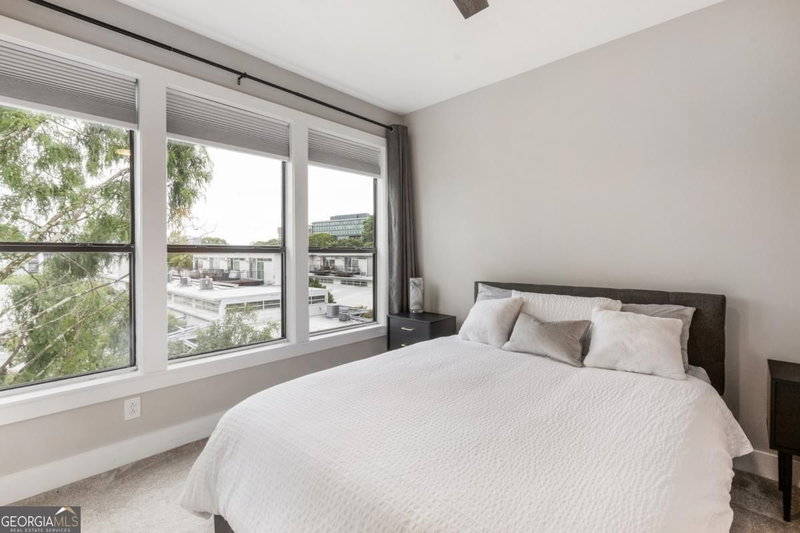 Photo 13 of 821 Ralph McGill Boulevard #2405