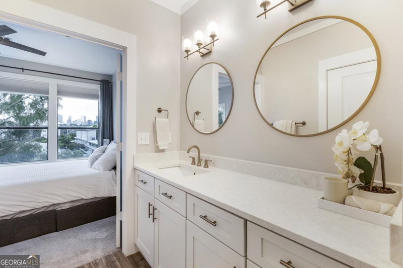 Photo 18 of 821 Ralph McGill Boulevard #2405