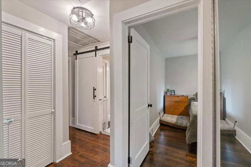 Photo 12 of 208 Briarcliff Road
