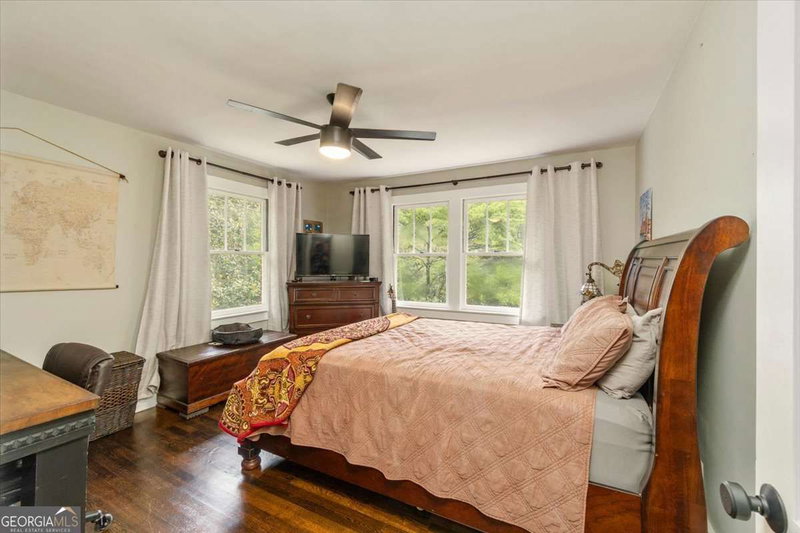 Photo 13 of 208 Briarcliff Road