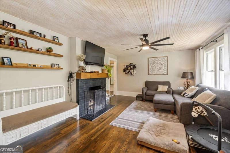 Photo 5 of 208 Briarcliff Road