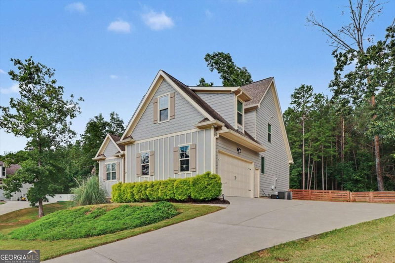 Photo 5 of 64 Blandwood Drive