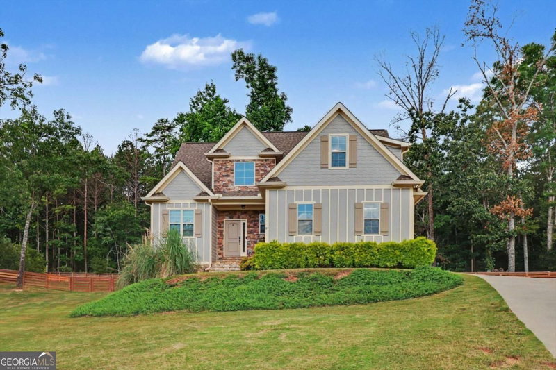 Photo 6 of 64 Blandwood Drive