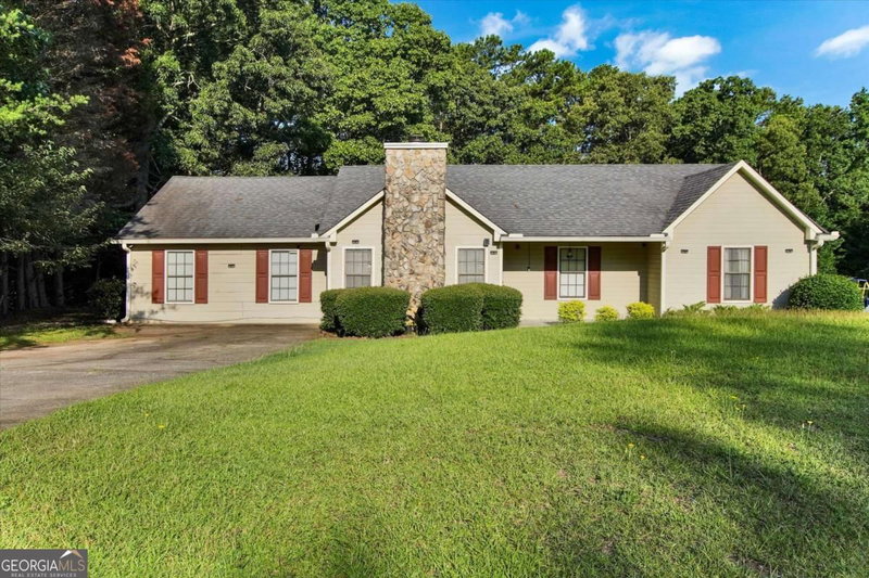 11553 Matthews Trail