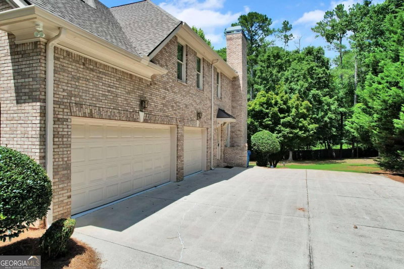 Photo 2 of 1020 Cranbrook Glen Lane