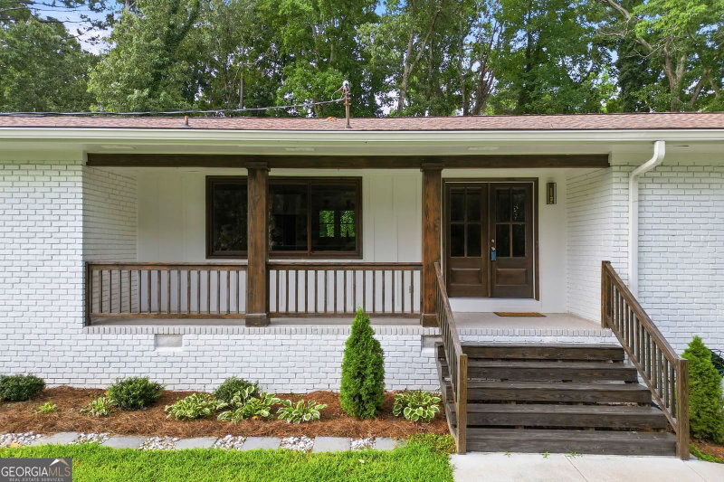 Photo 8 of 2618 Beechwood Drive