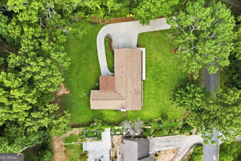 Photo 48 of 2618 Beechwood Drive