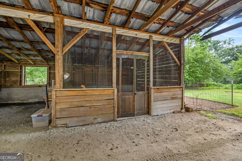 Photo 49 of 828 Garner Road