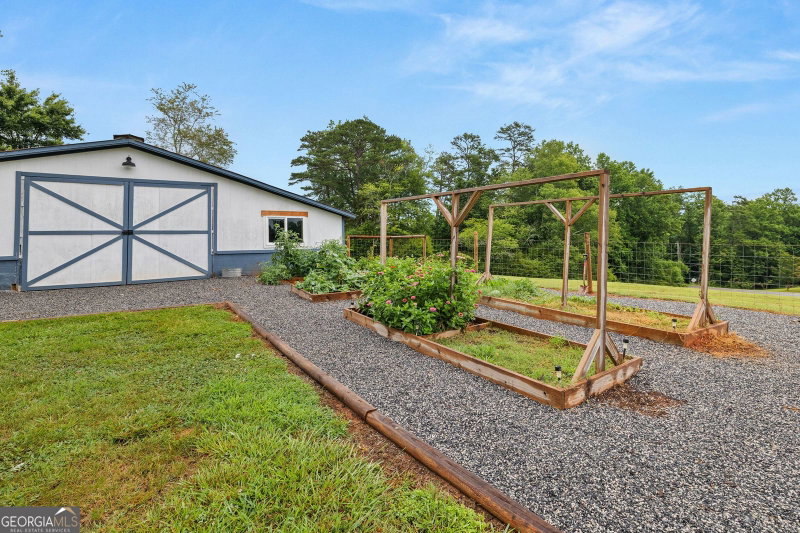 Photo 56 of 828 Garner Road