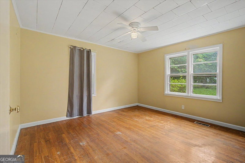 Photo 18 of 606 Carrollton Street