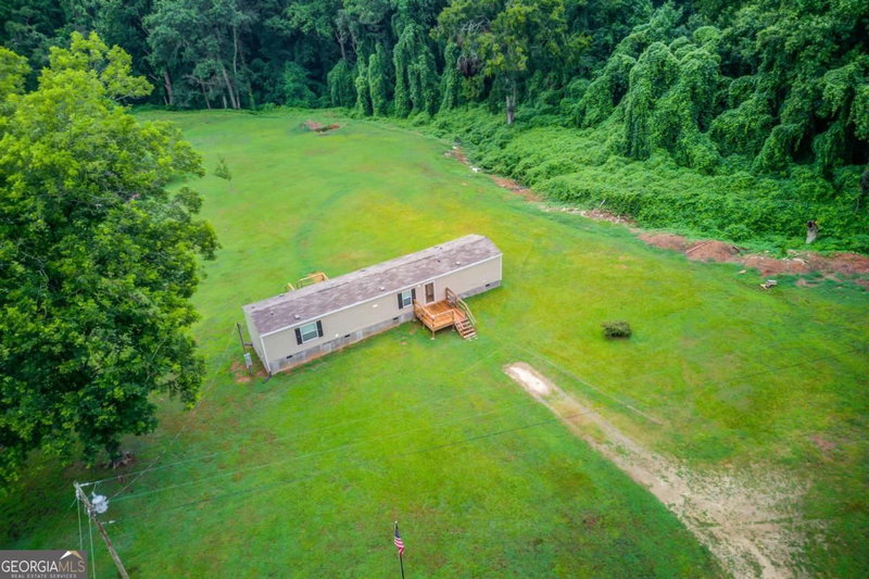 492 Gumlog Creek Road, Martin
