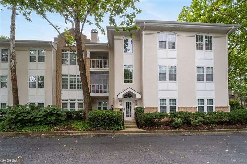 240 Renaissance Parkway NE #102, Atlanta, GA 30308