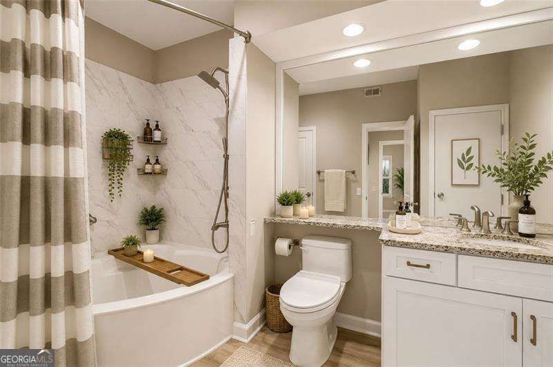 Photo 18 of 240 Renaissance Parkway NE #102