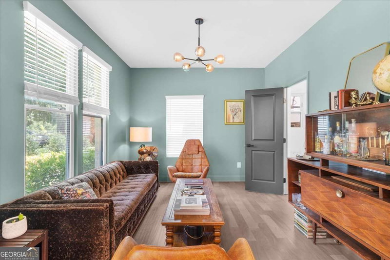 Photo 18 of 2309 Second Avenue