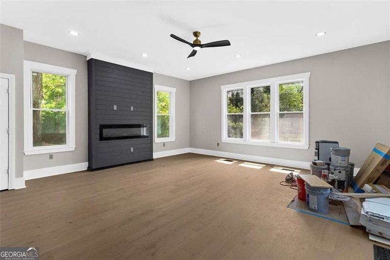Photo 10 of 1081 Napier Street SE