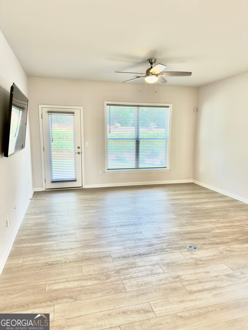 Photo 26 of 313 Duplin Drive