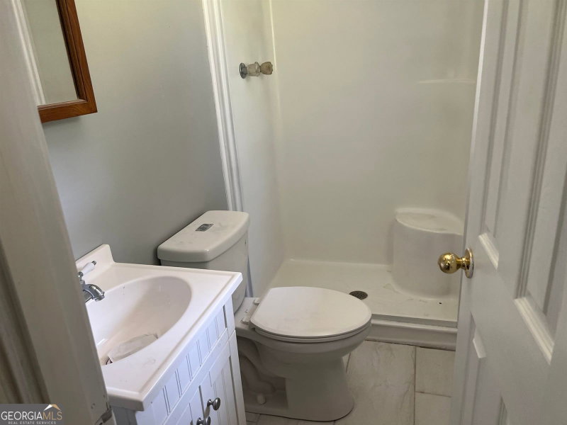 Photo 19 of 415 Crabapple Road