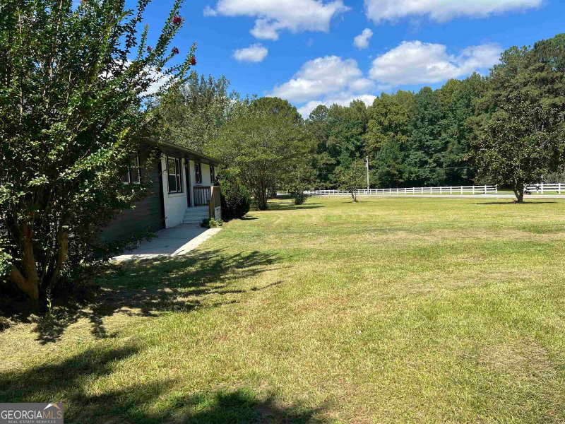 Photo 8 of 415 Crabapple Road
