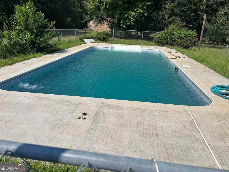 Photo 9 of 415 Crabapple Road