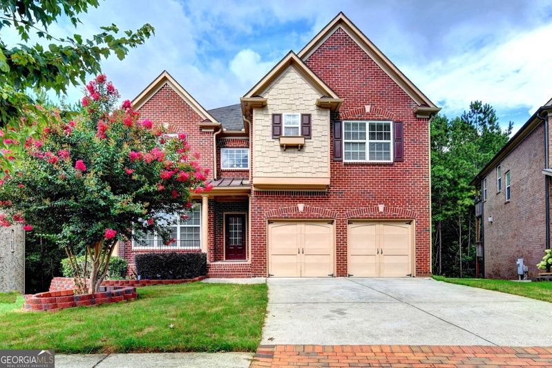 2511 Royston Drive