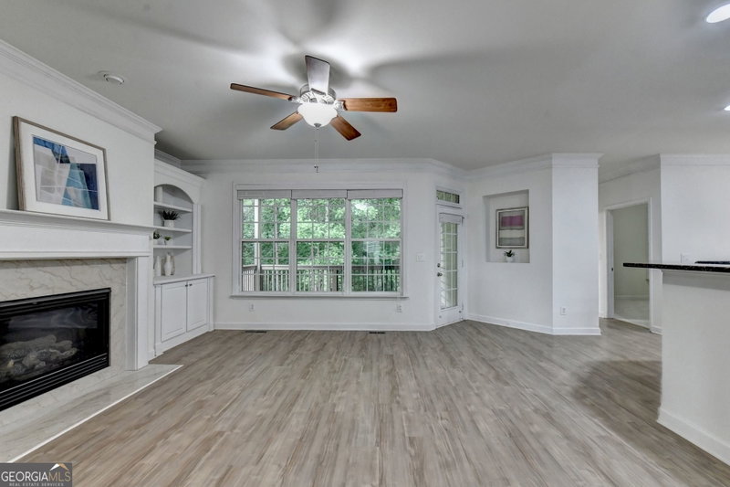 Photo 15 of 2511 Royston Drive