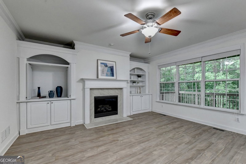 Photo 16 of 2511 Royston Drive