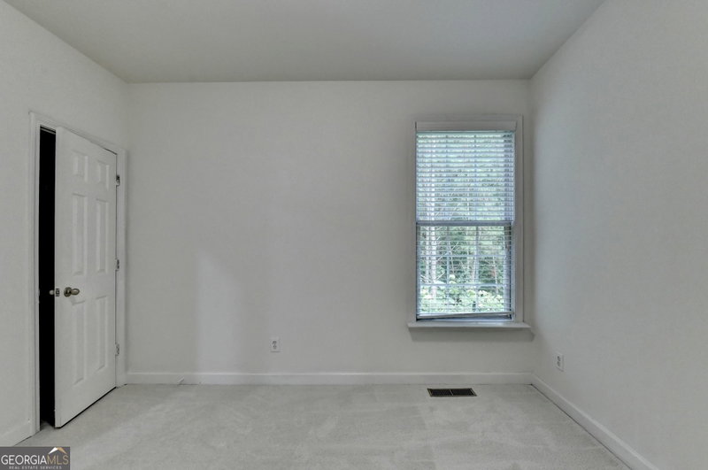 Photo 39 of 2511 Royston Drive
