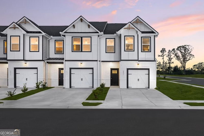 5228 MUNDY Grove Lane