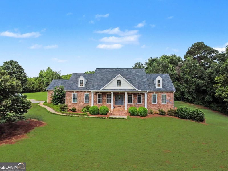 Photo 2 of 1681 Jett Roberts Road